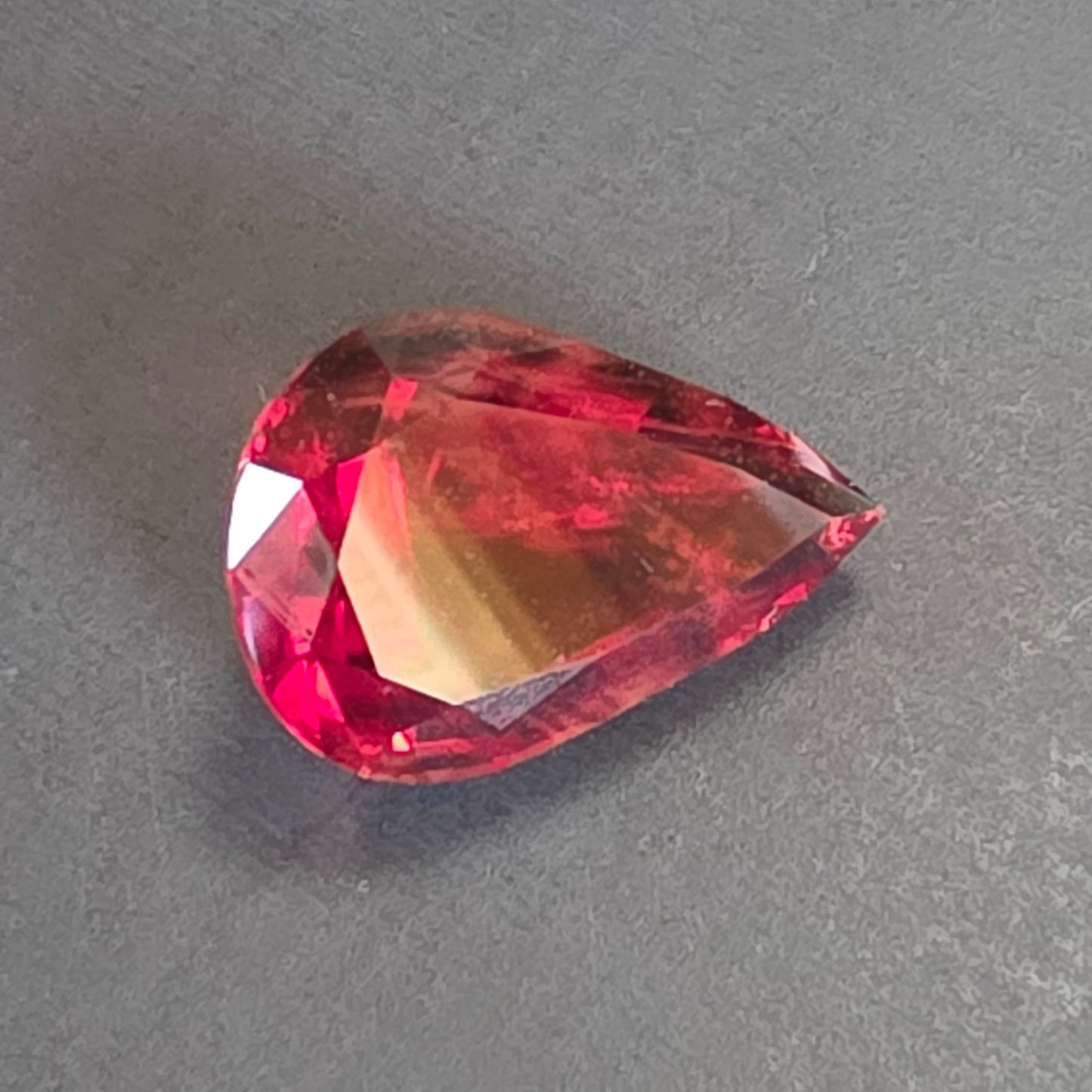 26.83 ct Red Schiller Oregon Sunstone