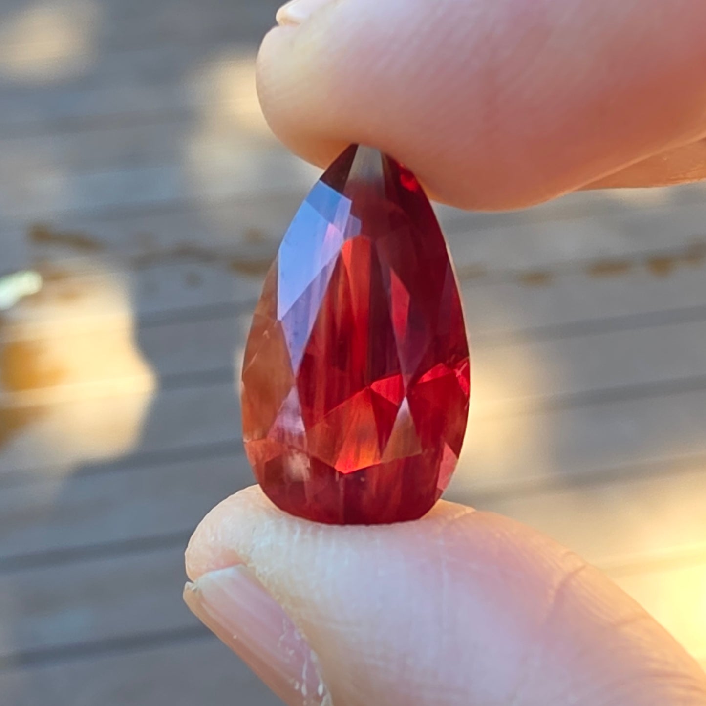 Red and schiller Oregon Sunstone 9.45 ct