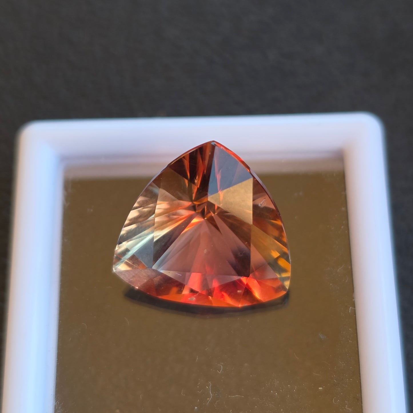 6.19 ct Oregon Sunstone