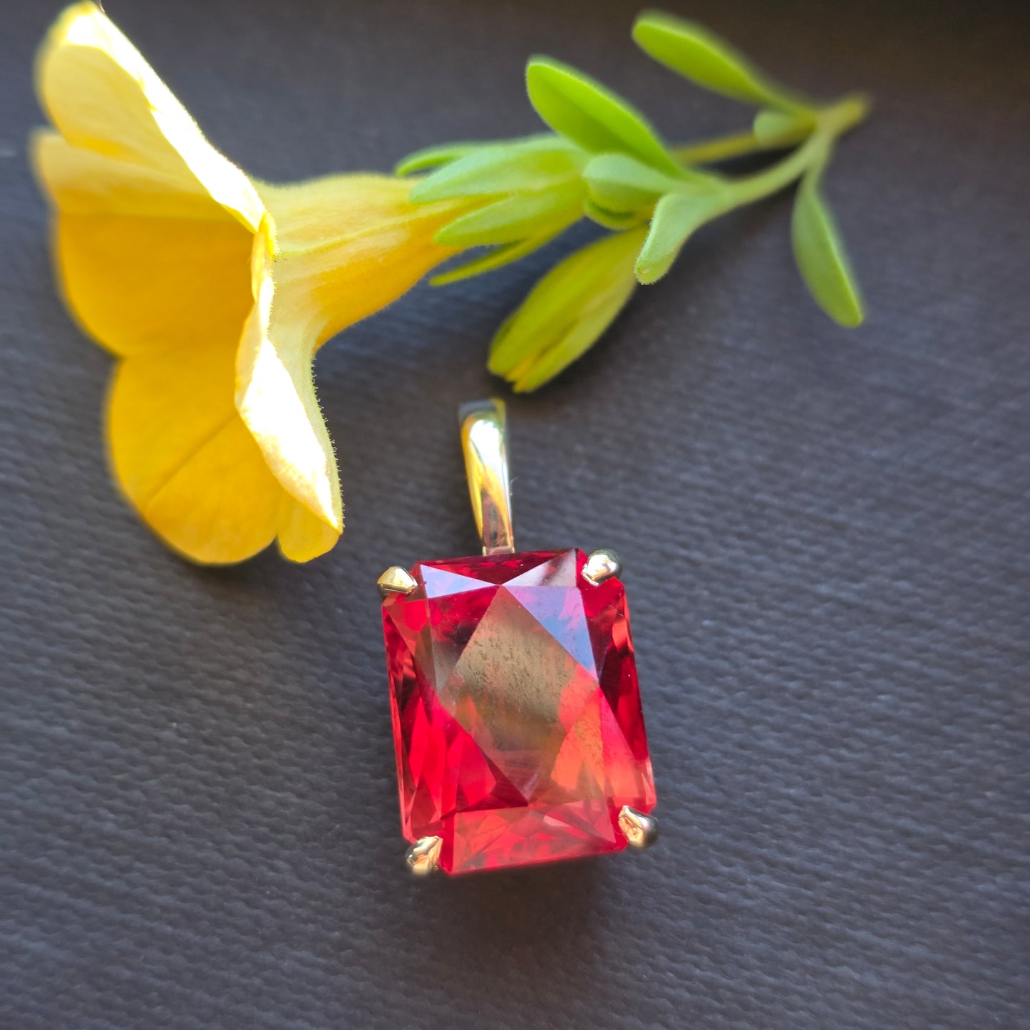 7.80 ct Oregon Sunstone Pendant, Emerald Cut, 14k Gold Setting