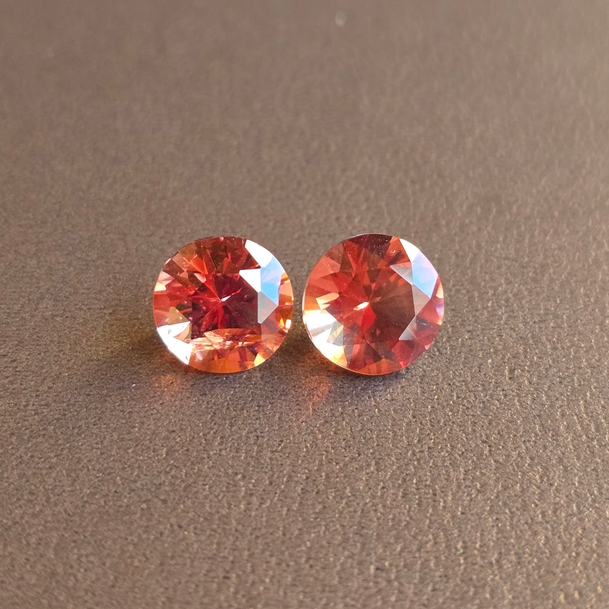 3.15 ct Oregon Sunstones 8 mm