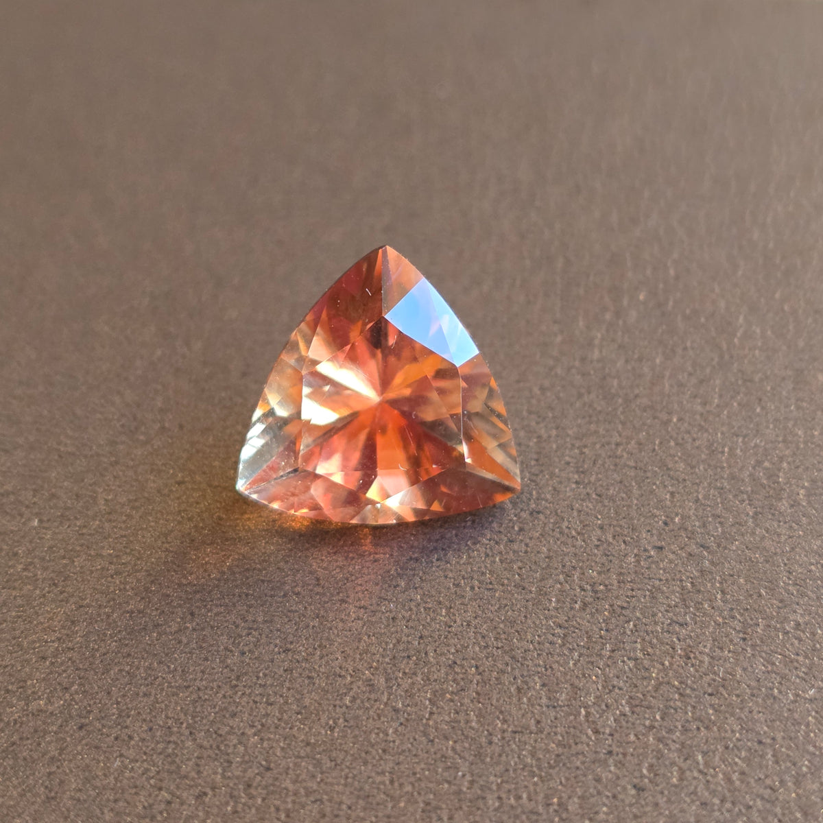 Oregon Sunstone Trilliant Gemstone 3.92 ct, 11x11 mm