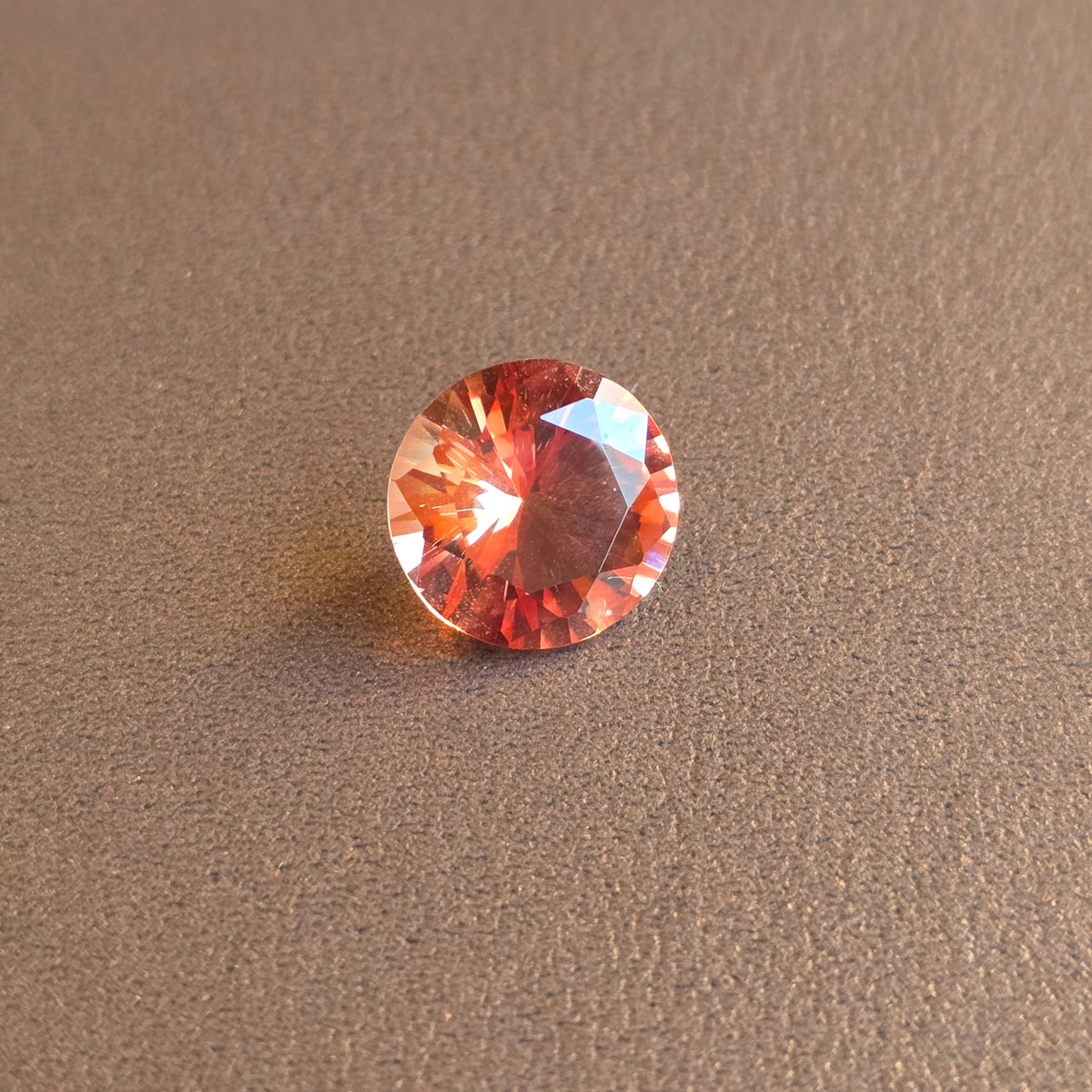 Oregon Sunstone Round Cut Gemstone, 2.76 ct, 10mm