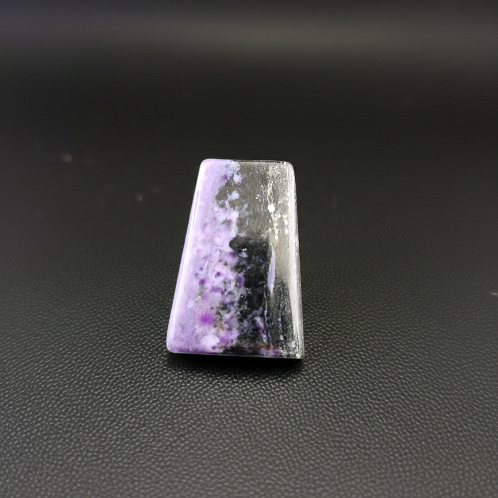 Charoite Cabochon.