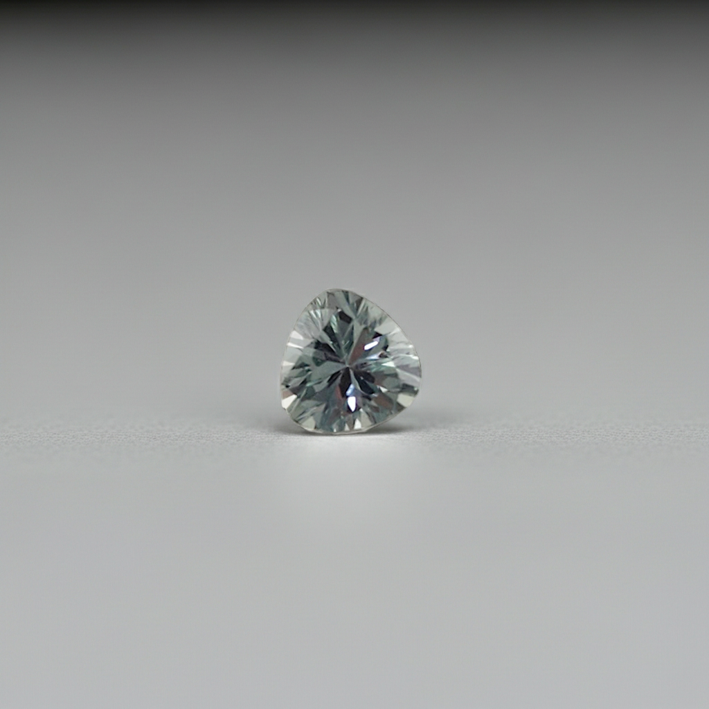 0.44 ct  Blue Montana sapphire