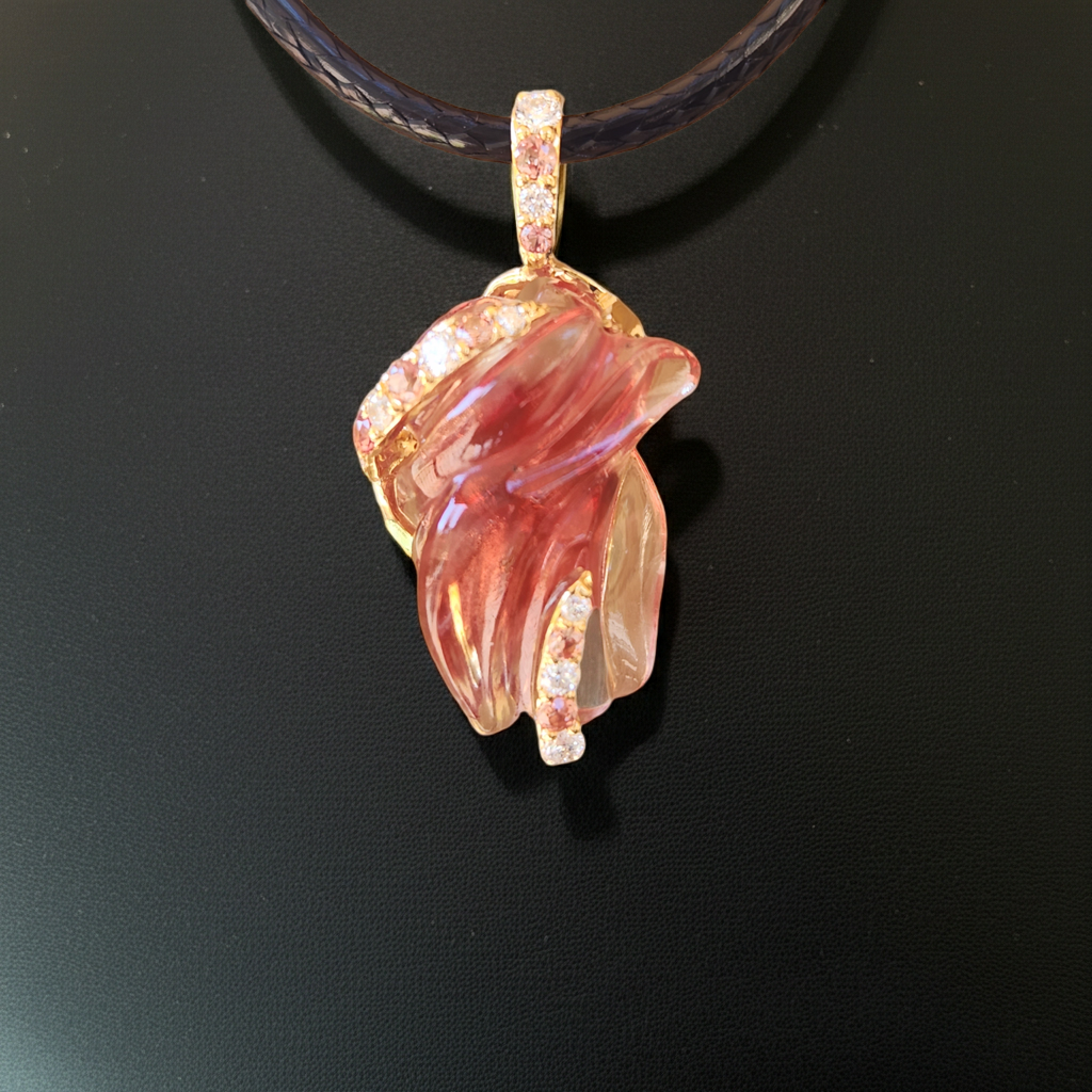 13.75 ct Oregon Sunstone Free from carving Pendant 14 ky