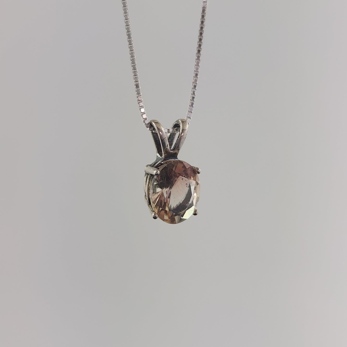 Sunstone in Silver Pendant