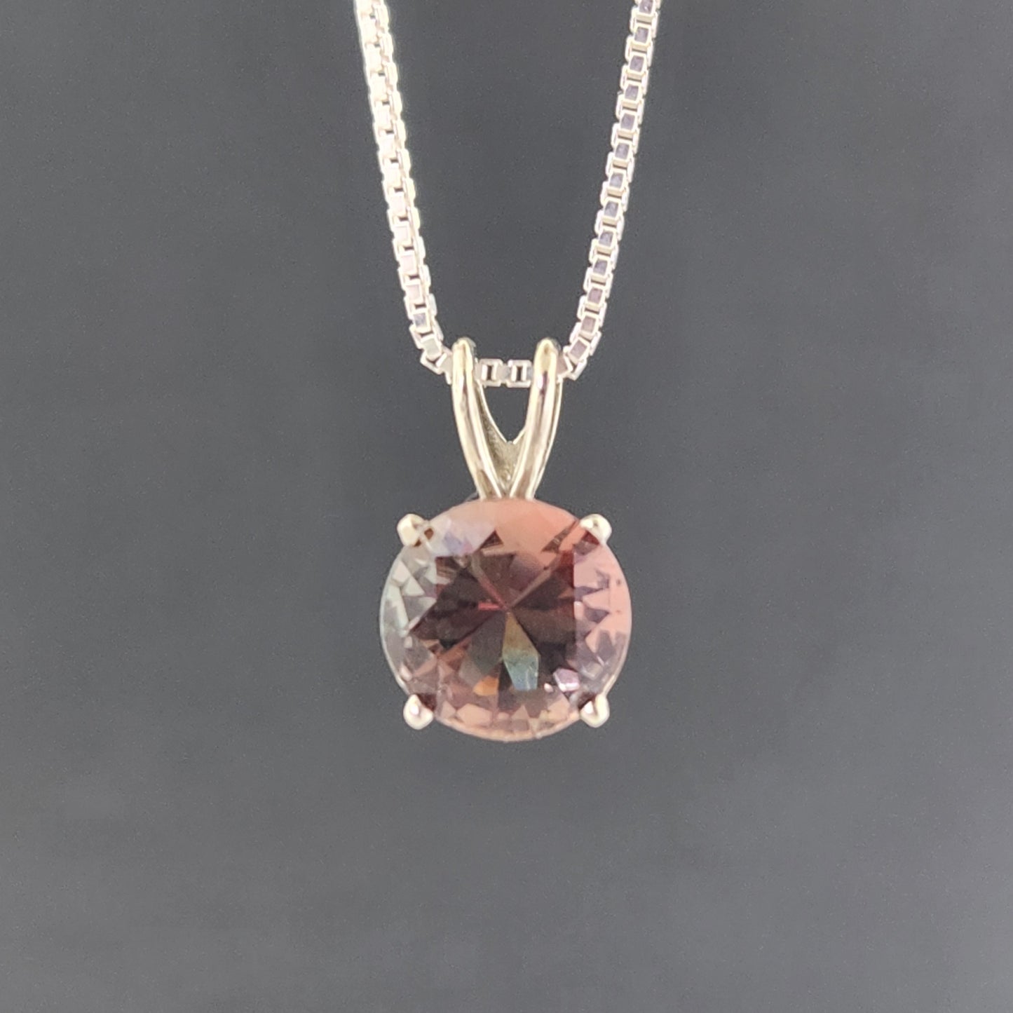 Sunstone in 14kw Gold Pendant