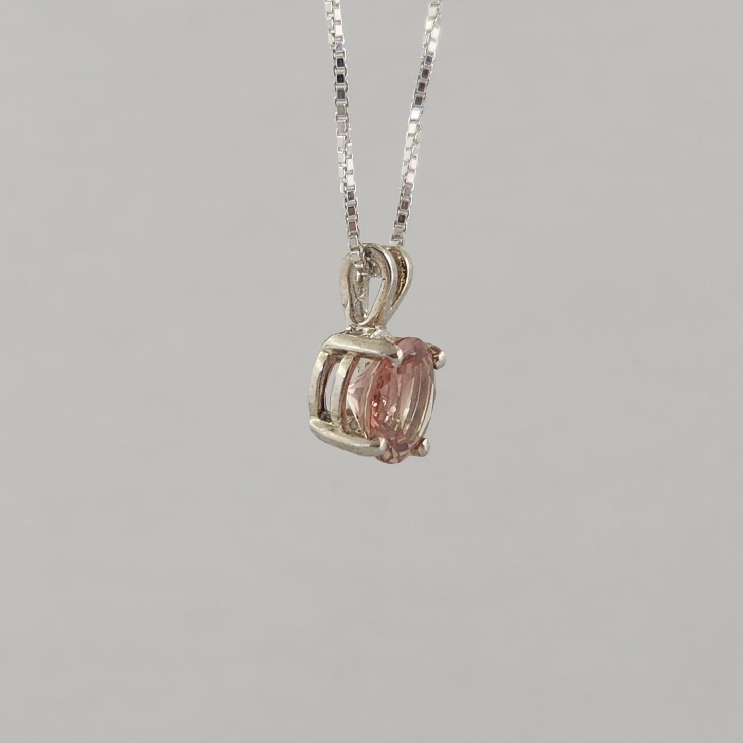 Sunstone in Silver Pendant