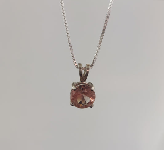 Sunstone in Silver Pendant