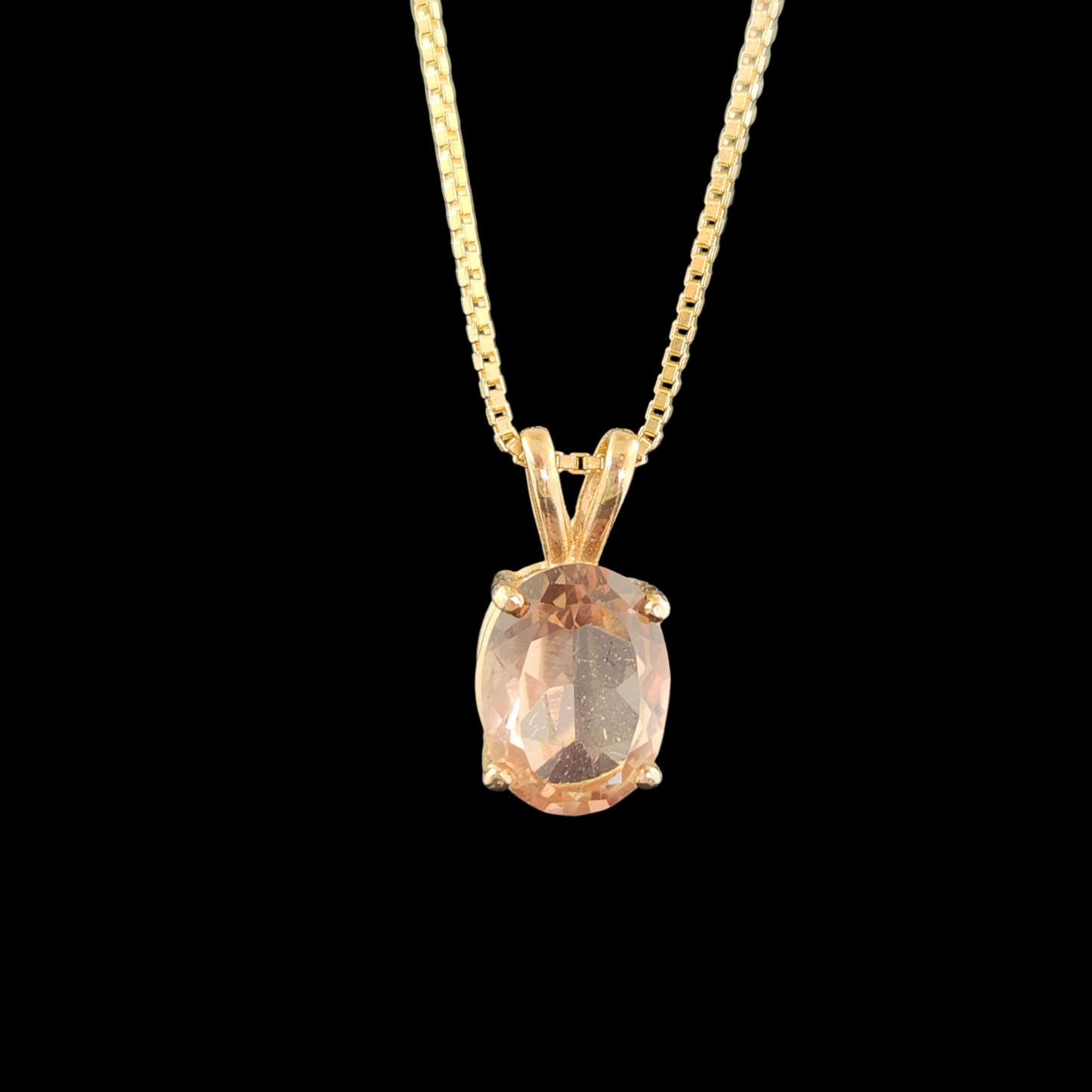 Topaz in 14ky gold pendant