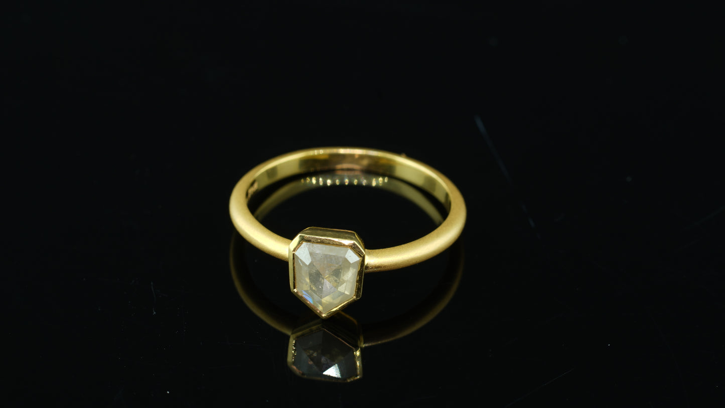 Salt & Pepper Diamond Ring 14 k Yellow Gold.